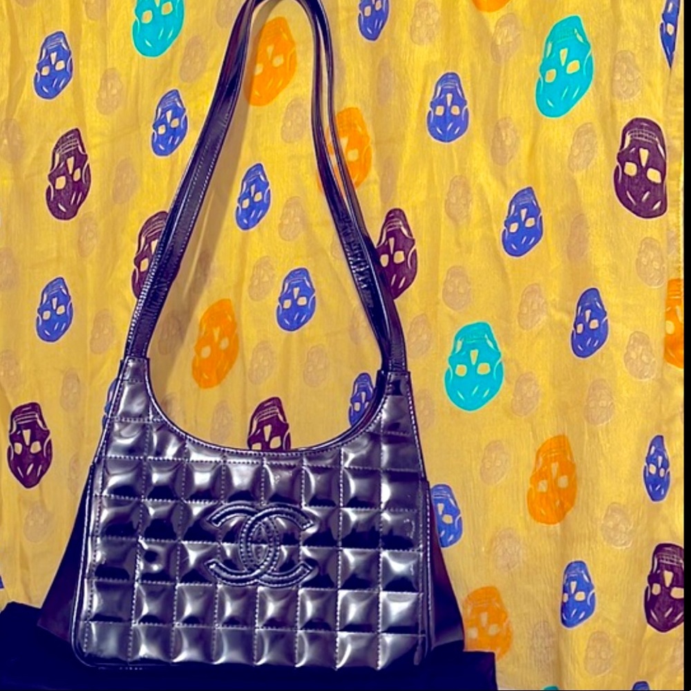 *COMING SOON* Vintage CHANEL Patent Leather Chocolate Bar Bag 🍫🍫🍫